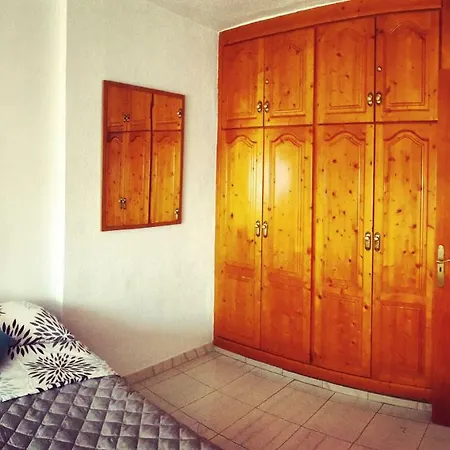 Apartamento En Playa Las Vistas - Torres Del Sol Arona  Exterior photo